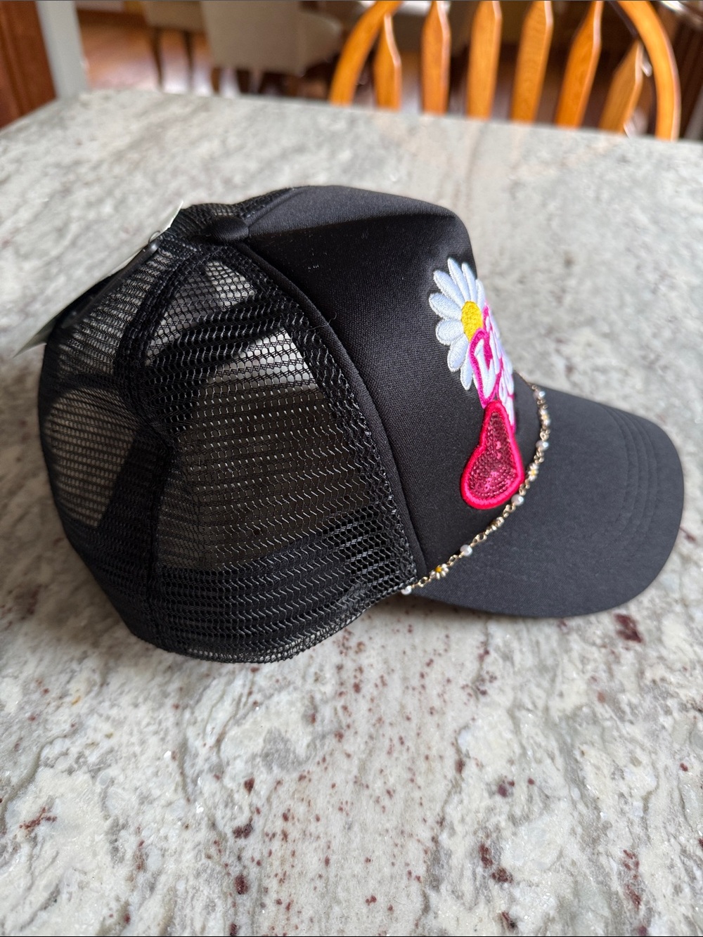 “Life Is Good” Trucker Hat - Picture 2 of 7